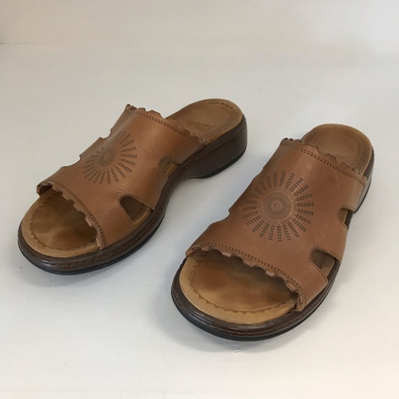 dansko brown sandals